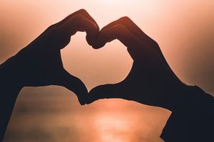 Философские диалоги «Поговорим о любви»