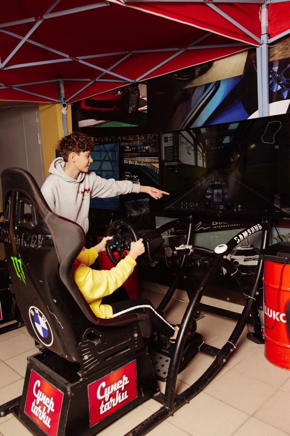 Интерактивная выставка автомобилей «Супер-тачки» - изображение 2