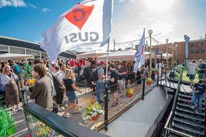 Фестиваль крафта LOCAL на крыше Гастрокорта 2025