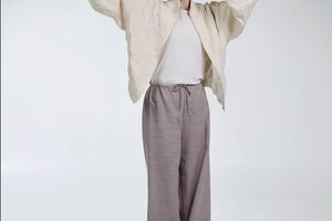 Иммерсивное fashion-шоу в «Ауре»